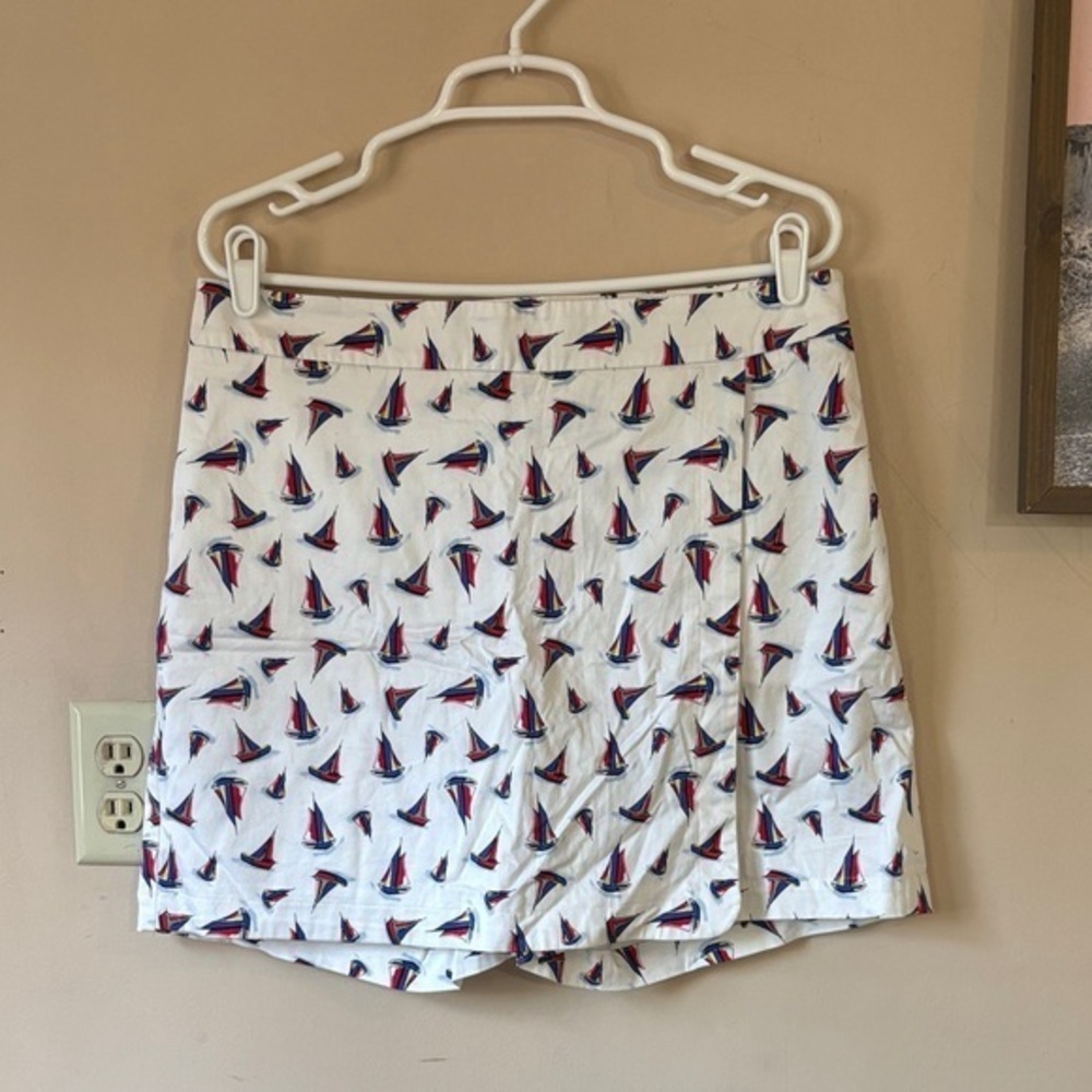 ❤️FINAL SALE❤️ Talbots White Sailboat Print Faux-Wrap Skort Size 10 Nautical